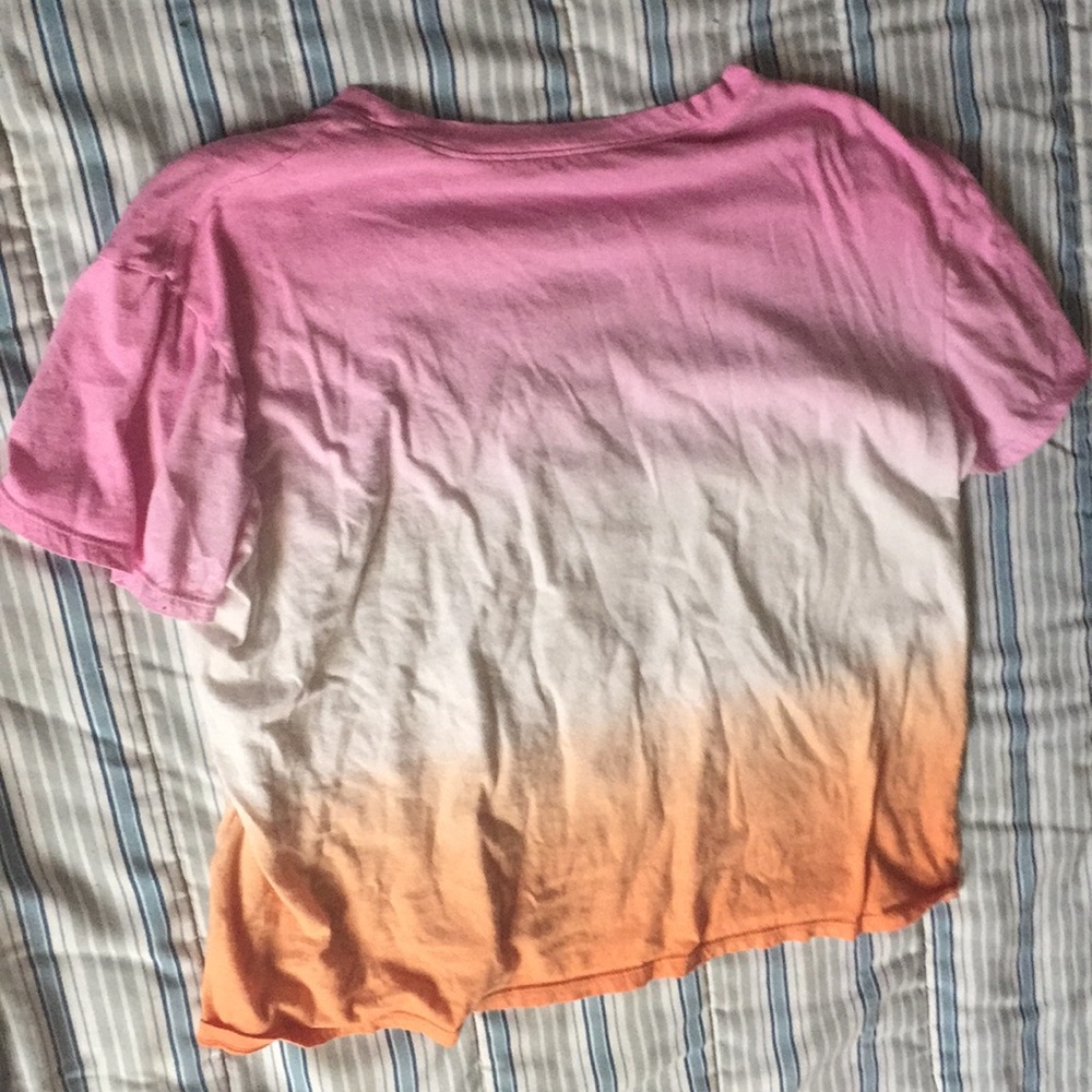 cropped t-shirt